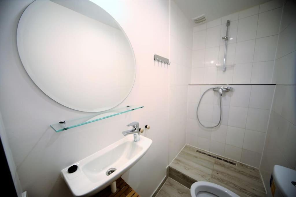ריגה Lovely Two Bedroom In The Old Town מראה חיצוני תמונה